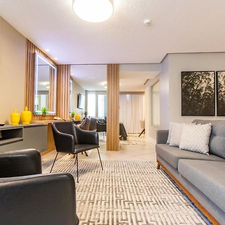 Delupo Hotel - Livin Studios Criciuma  Luaran gambar