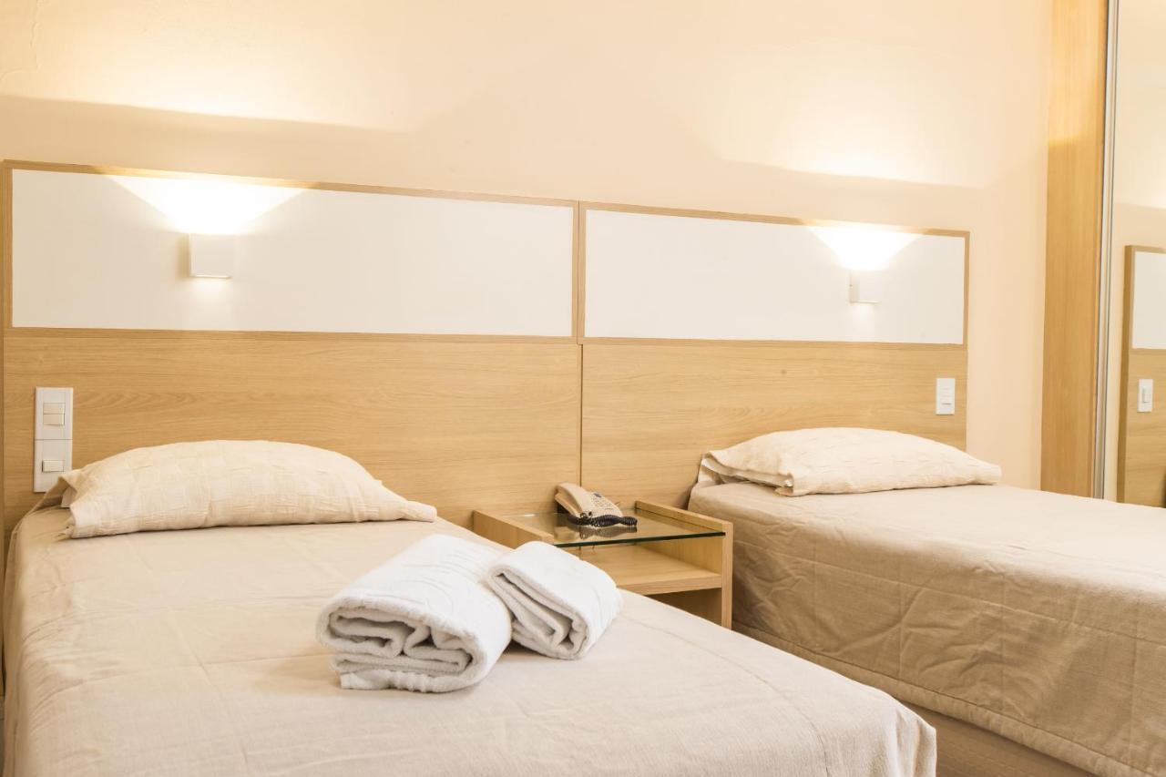 Delupo Hotel - Livin Studios Criciuma  Luaran gambar