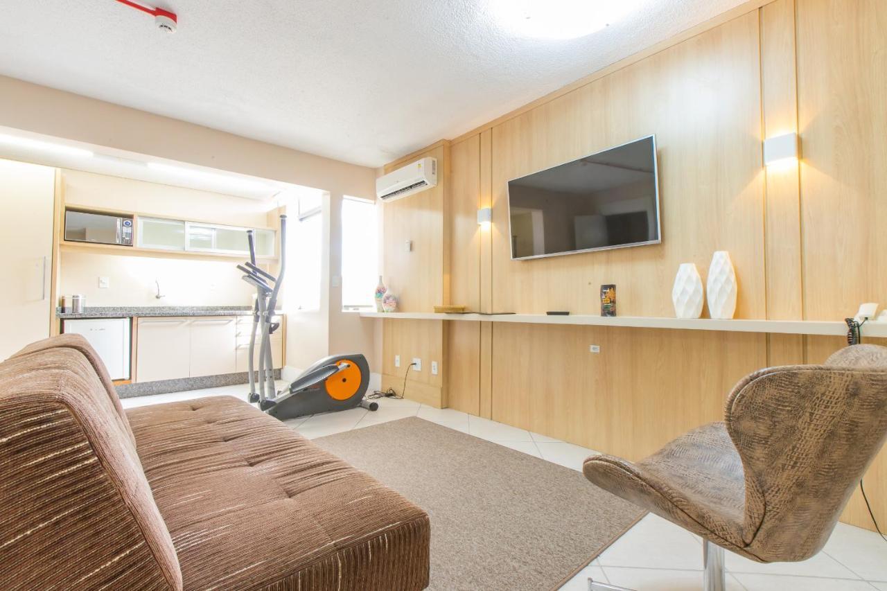 Delupo Hotel - Livin Studios Criciuma  Luaran gambar