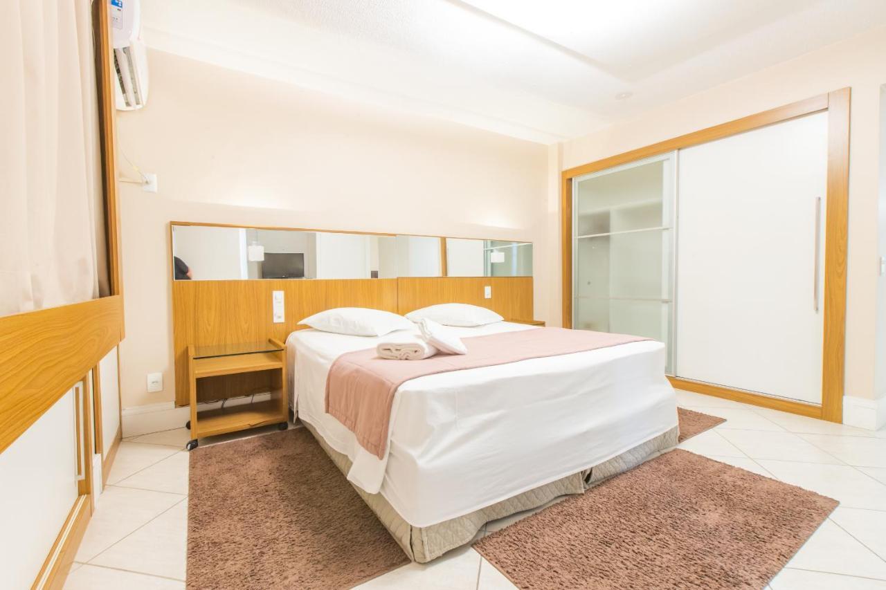 Delupo Hotel - Livin Studios Criciuma  Luaran gambar