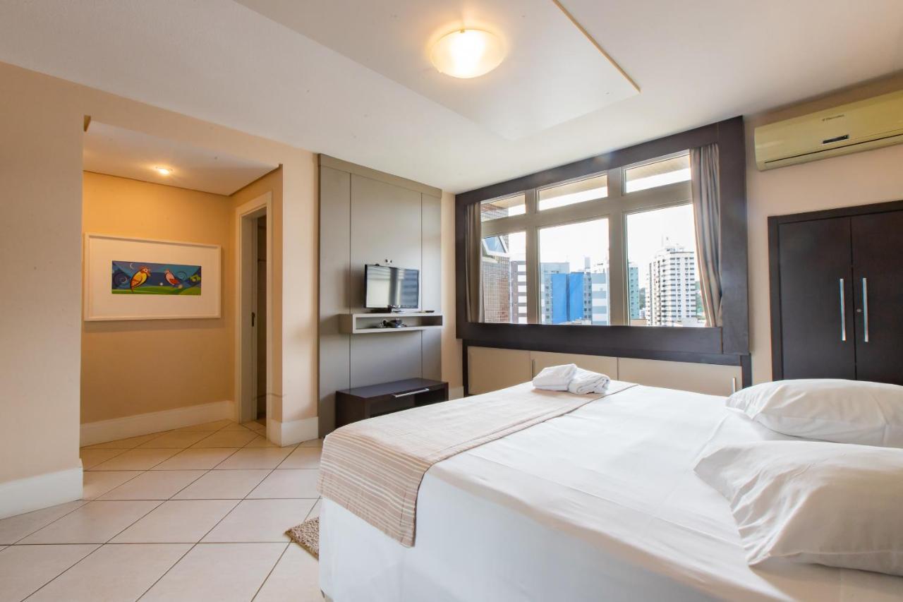 Delupo Hotel - Livin Studios Criciuma  Luaran gambar