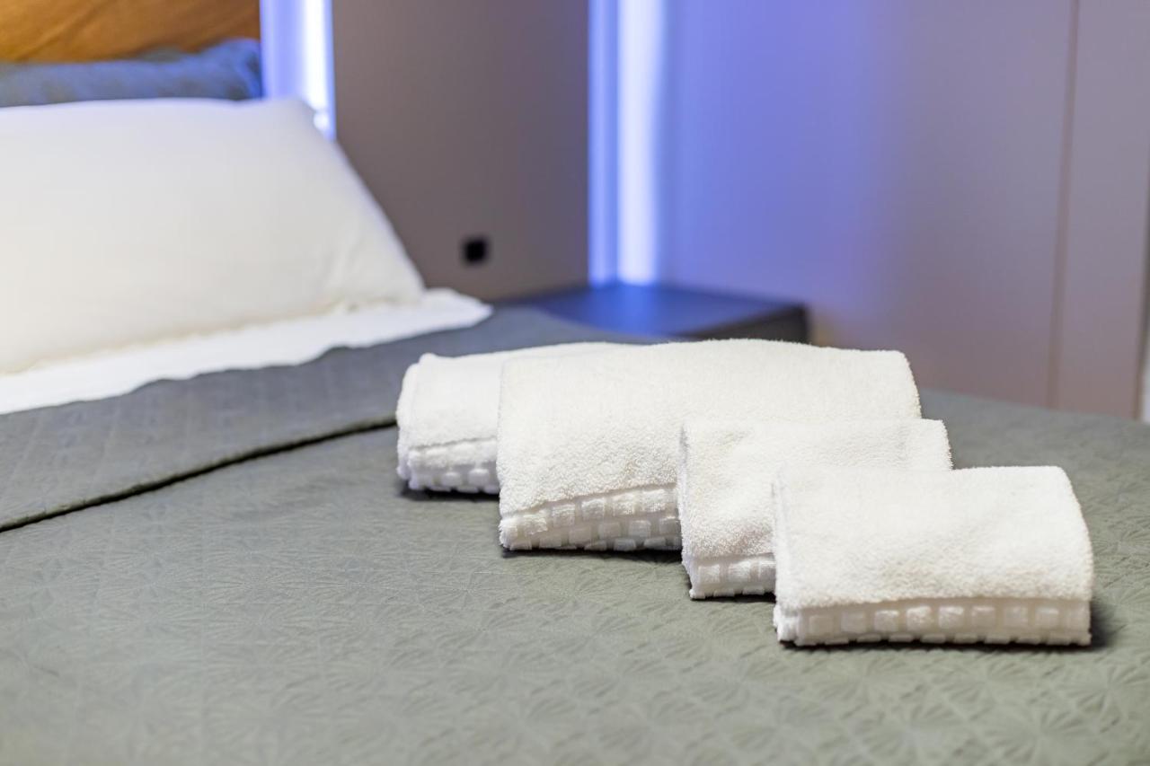 Delupo Hotel - Livin Studios Criciuma  Luaran gambar