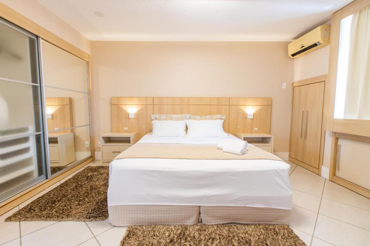 Delupo Hotel - Livin Studios Criciuma  Luaran gambar