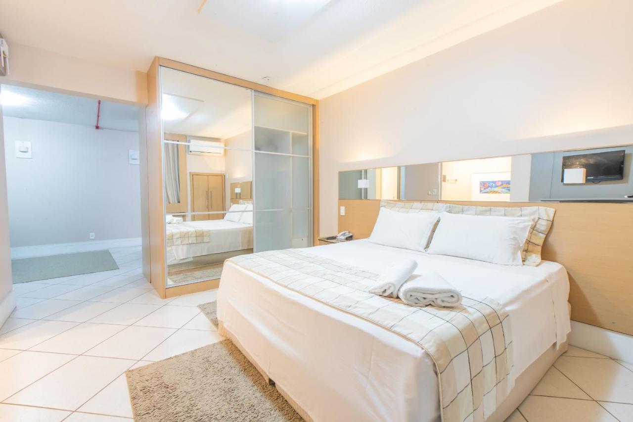 Delupo Hotel - Livin Studios Criciuma  Luaran gambar